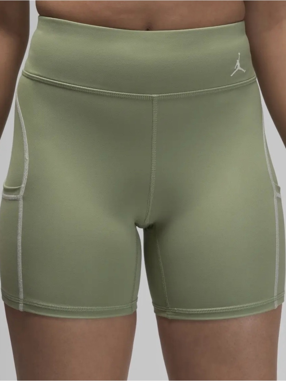 Jordan Women’s High-Rise Bike Shorts in Sage side pockets size Medium